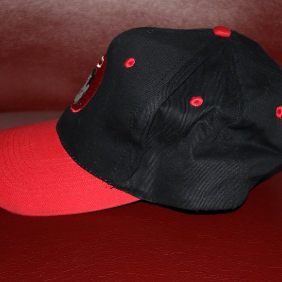 KC Snapback "Man w/Halo" Embroidered Hat Black/Red - Picture 2 of 3